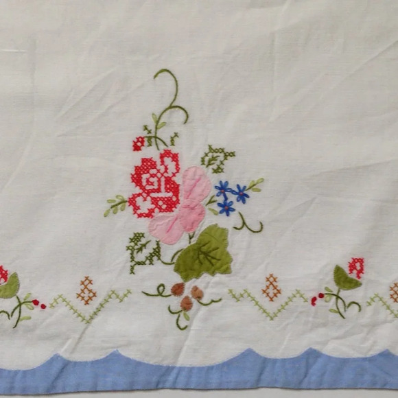 3 Vintage Handmade Embroidery Arm Chair Backs Cotton House Linens Floral - Picture 6 of 7